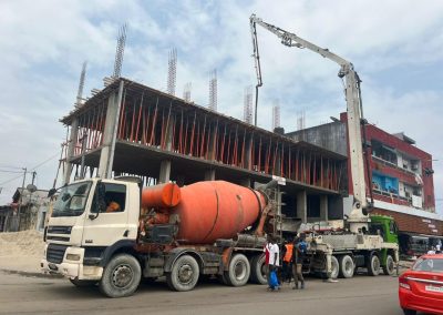 A building consisting of 3 floors, 6 shops, and 6 residential apartments located in the Koumassi area, Abidjan.